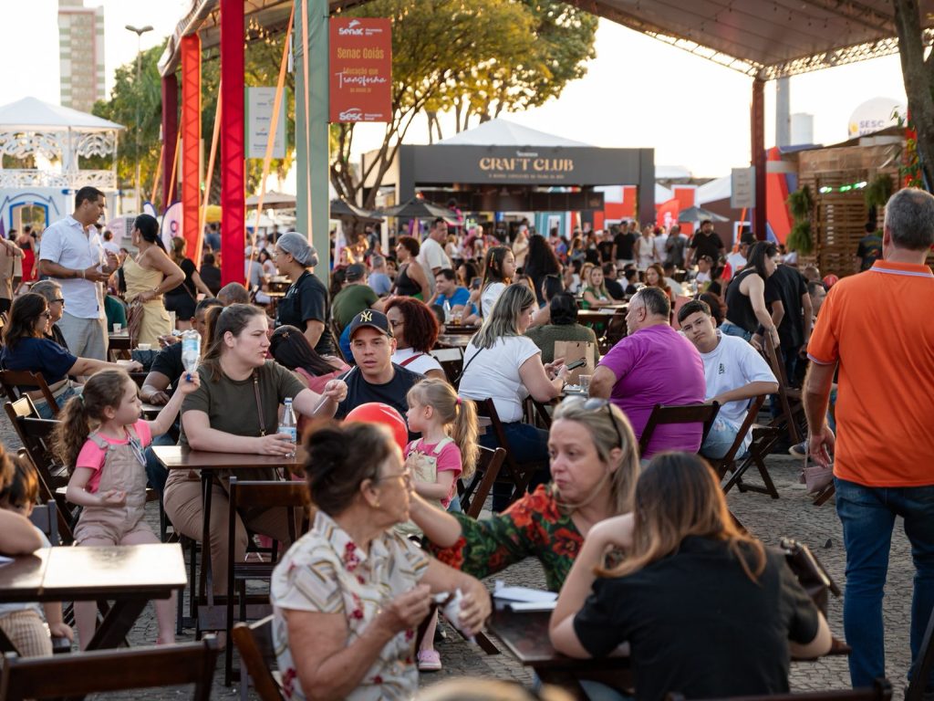 Movimento de público na Goiás Gastronomia