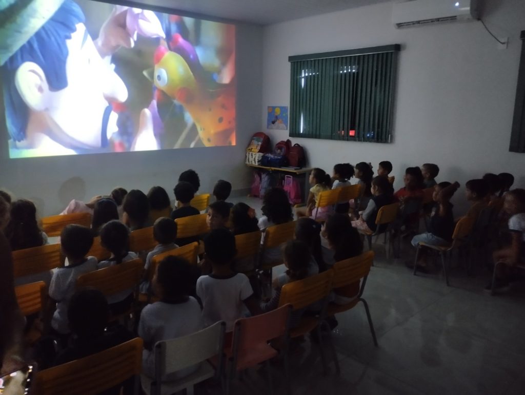 Cine Goiás Itinerante leva cinema e cultura a Cachoeira Dourada e região