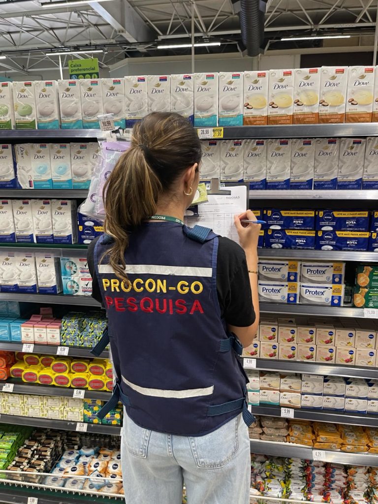 Produtos de limpeza e higiene têm variação de até 250% nos preços