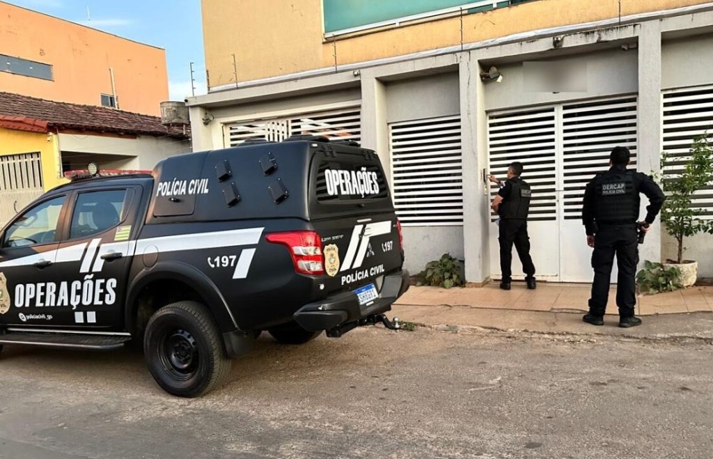 Polícia apreende armas, silenciador e munições em Niquelândia