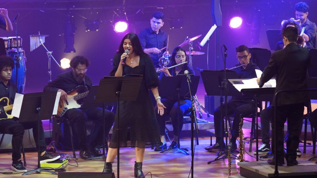 Big Band Basileu França apresenta concerto gratuito no Teatro Basileu França