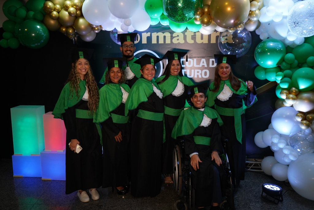 Formatura de estudantes das Escolas do Futuro será nesta quinta-feira