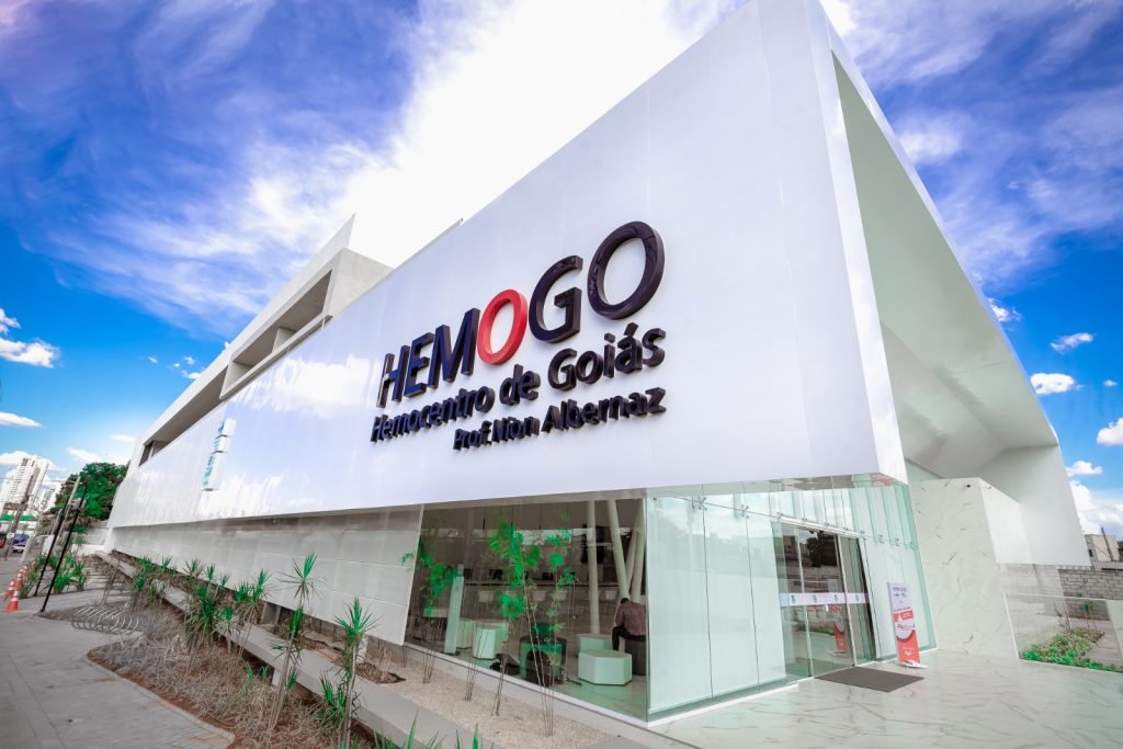 Hemocentro de Goiás realiza transfusão inédita de sangue raro