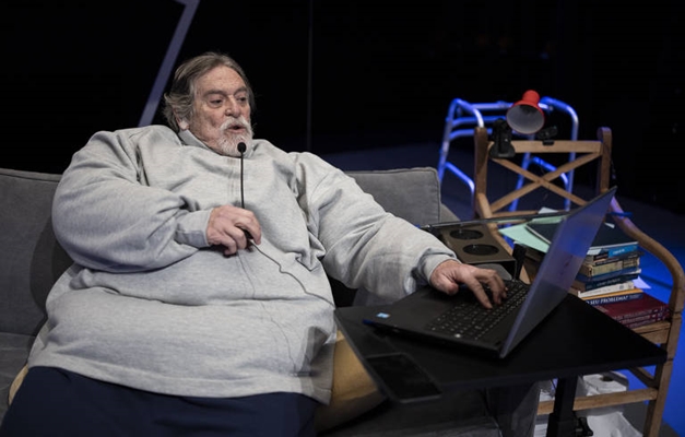 Espetáculo: A Baleia 