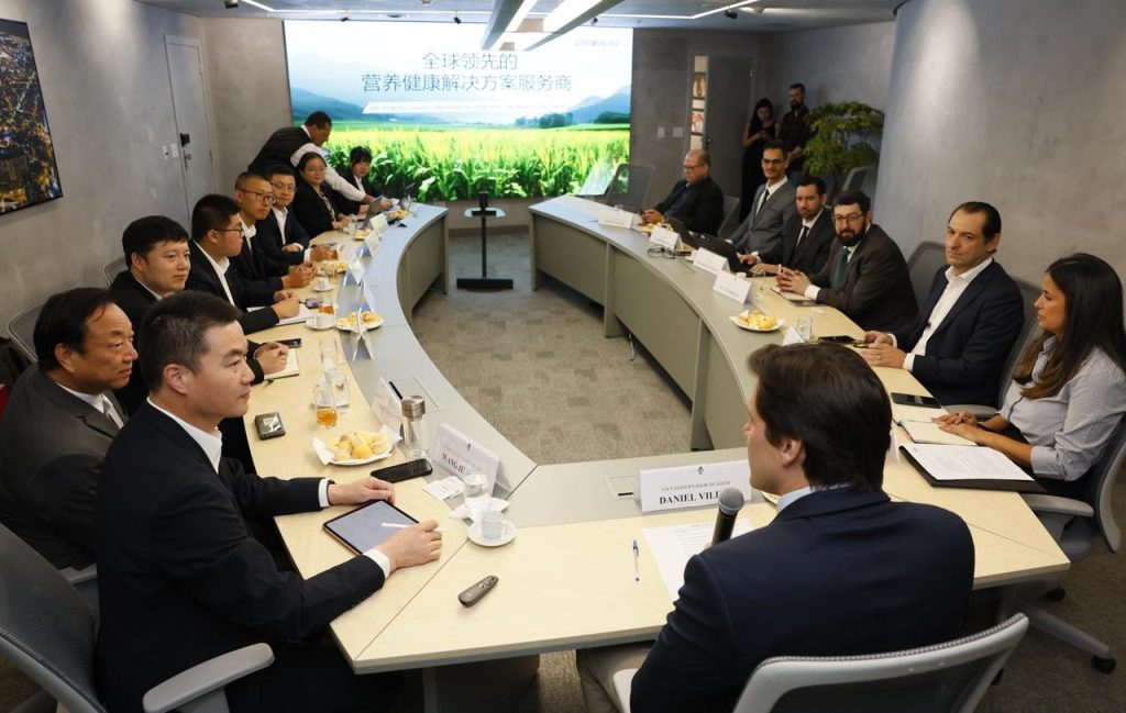 Comitiva chinesa conhece potencial de Goiás para instalação de indústria