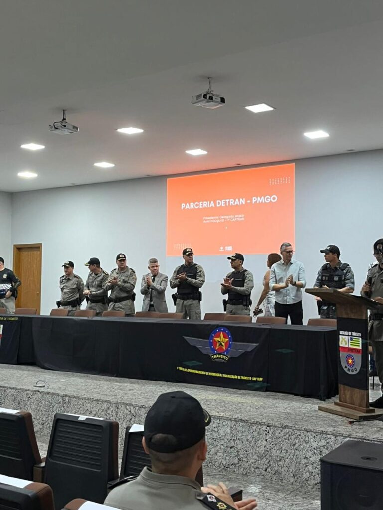 Curso no Detran sobrefiscalização de trânsito