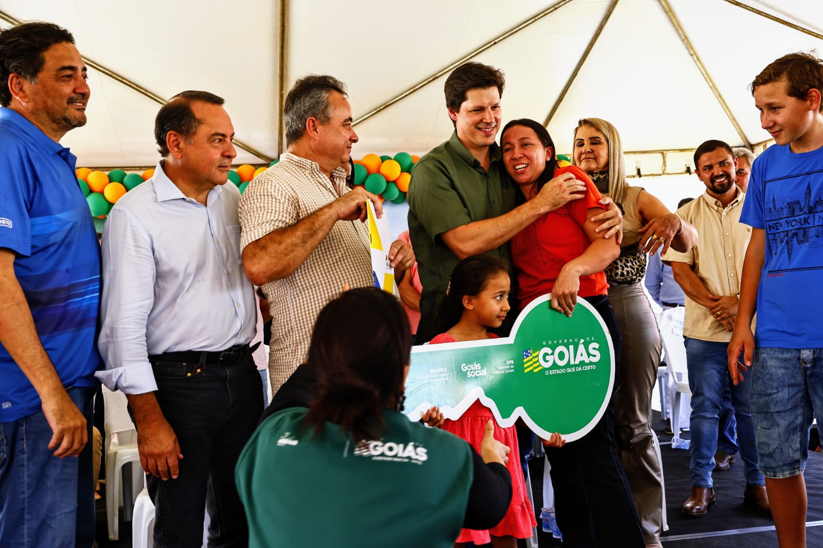 Daniel Vilela na entrega de casas a custo zero em Jaupaci