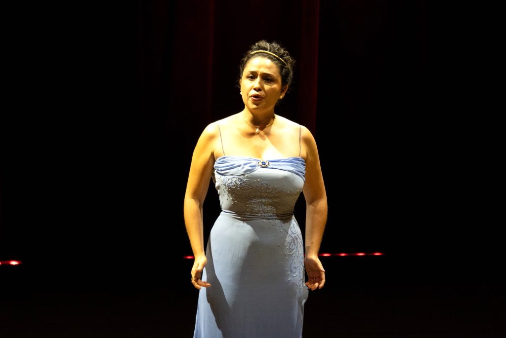 Coro Sinfônico Jovem de Goiás apresenta o espetáculo Concerto de Canto