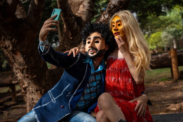 Cena do espetáculo Volta, Rita!