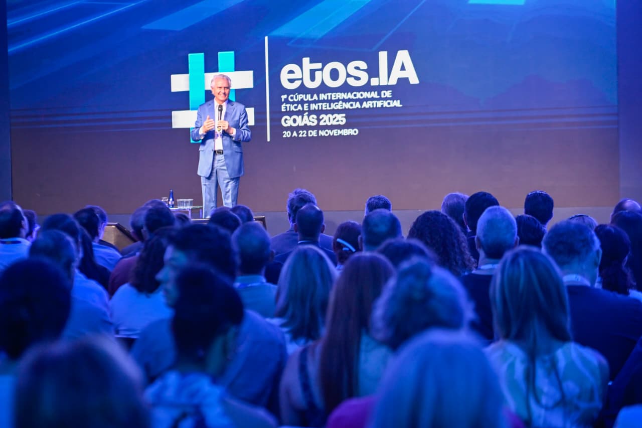 Caiado destaca que inteligência artificial é uma ferramenta impossível de definir limites, por isso a importância de se fazer bom uso dela Fotos Lucas Diener