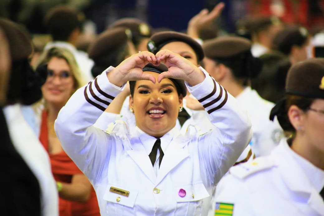 Formatura de mais de 600 alunos dos colégios militares Foto: Benedito Braga