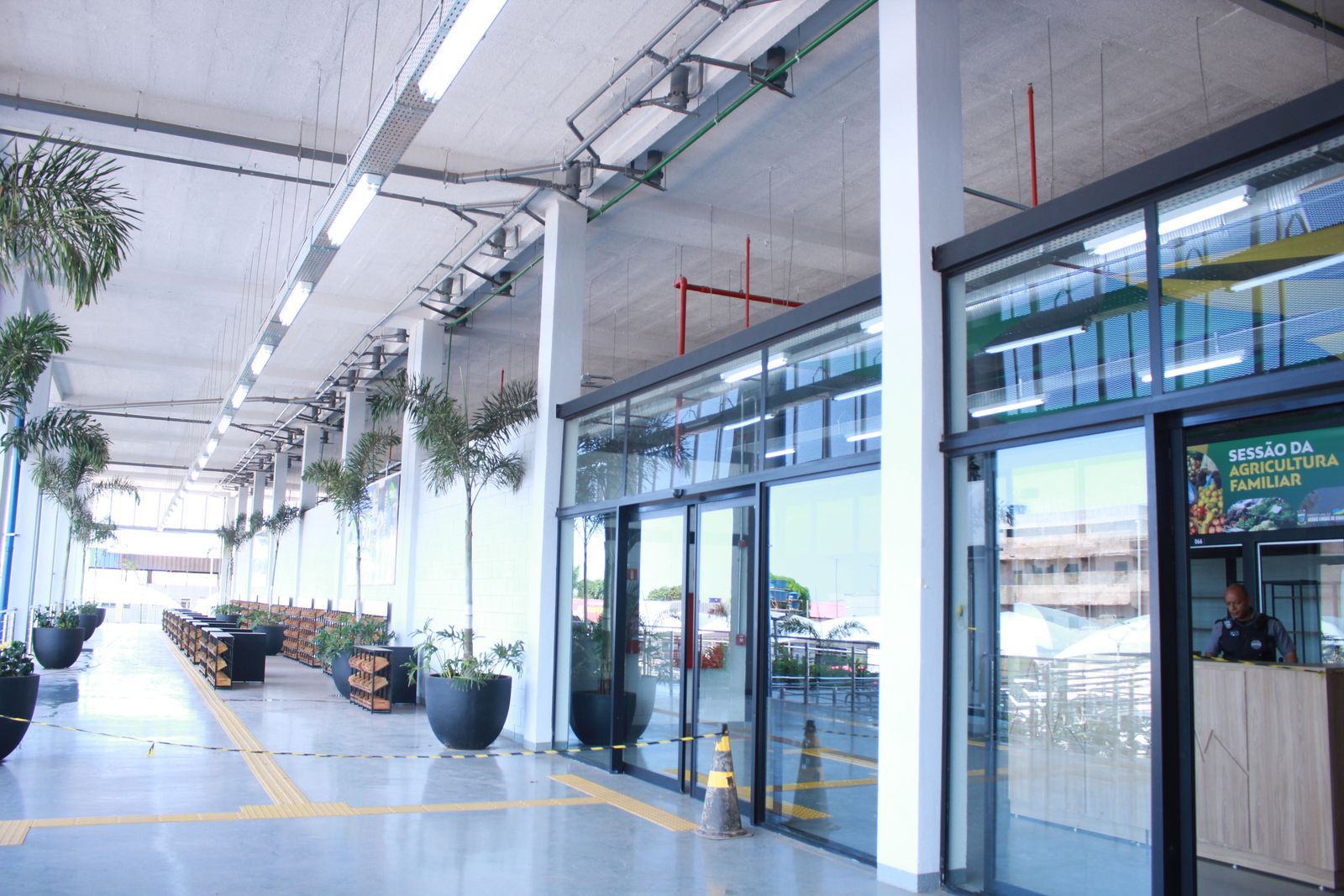 Entrega de chaves Mercadão de Águas Lindas