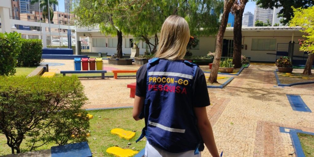 Diferença nos preços da mensalidade escolar chega até 148%