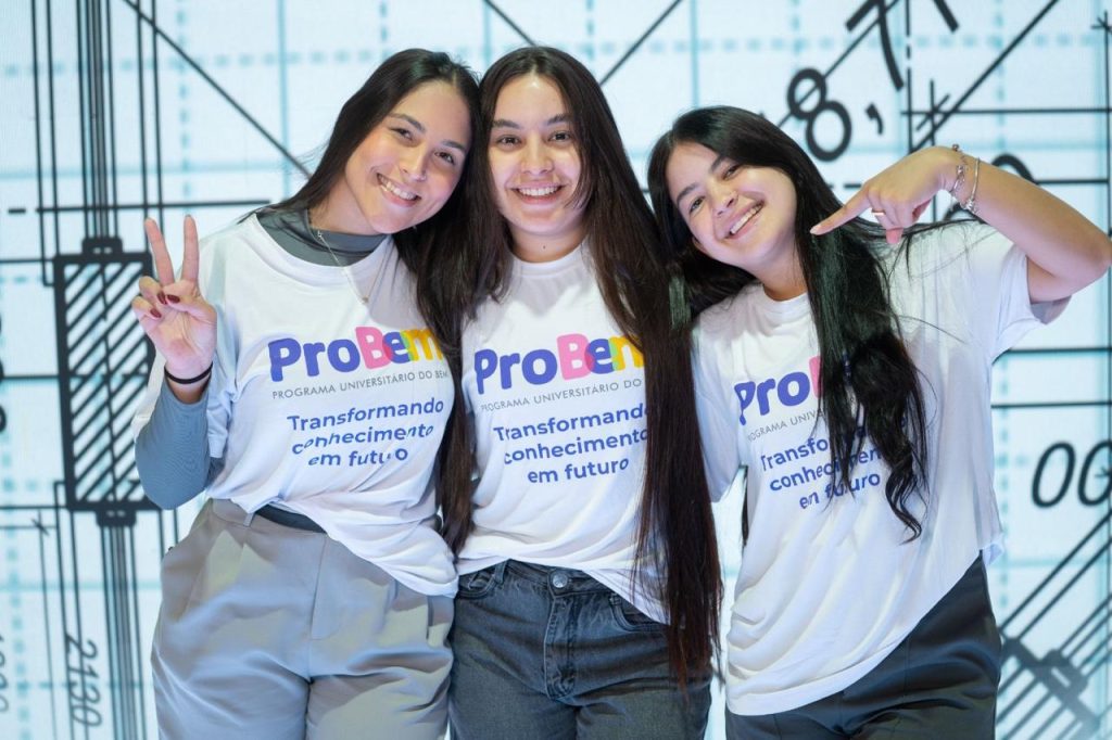 Programas para a a juventude do Goiás Social na Campus Party 2025