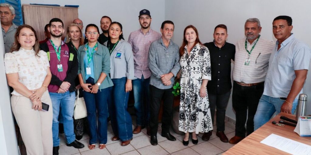 Emater reabre escritório em Edéia