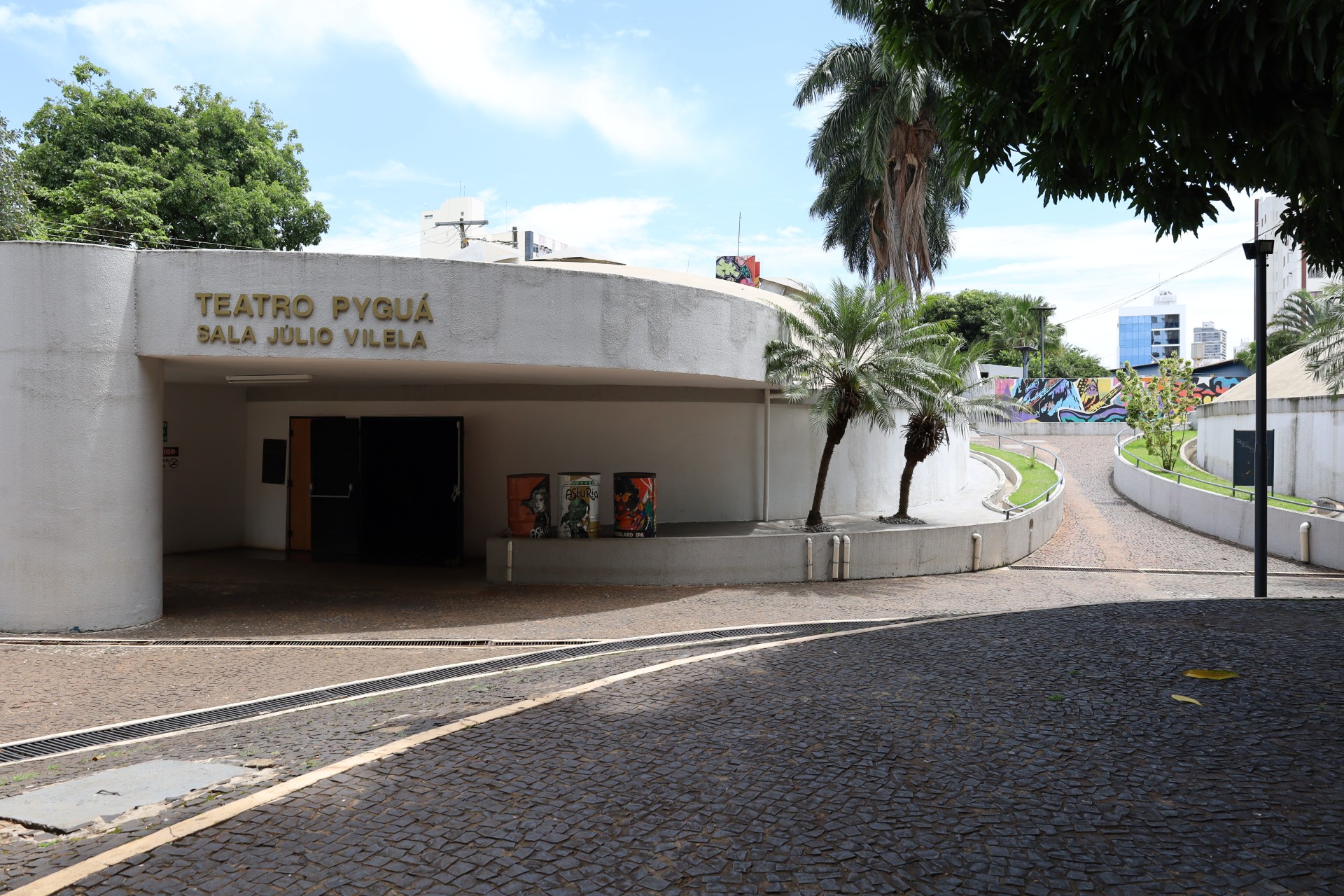 Secult Goiás apresenta programação gratuita e diversificada em Goiânia e no interior - Fachada do Teatro Piguá do Centro Cultural Martim Cererê