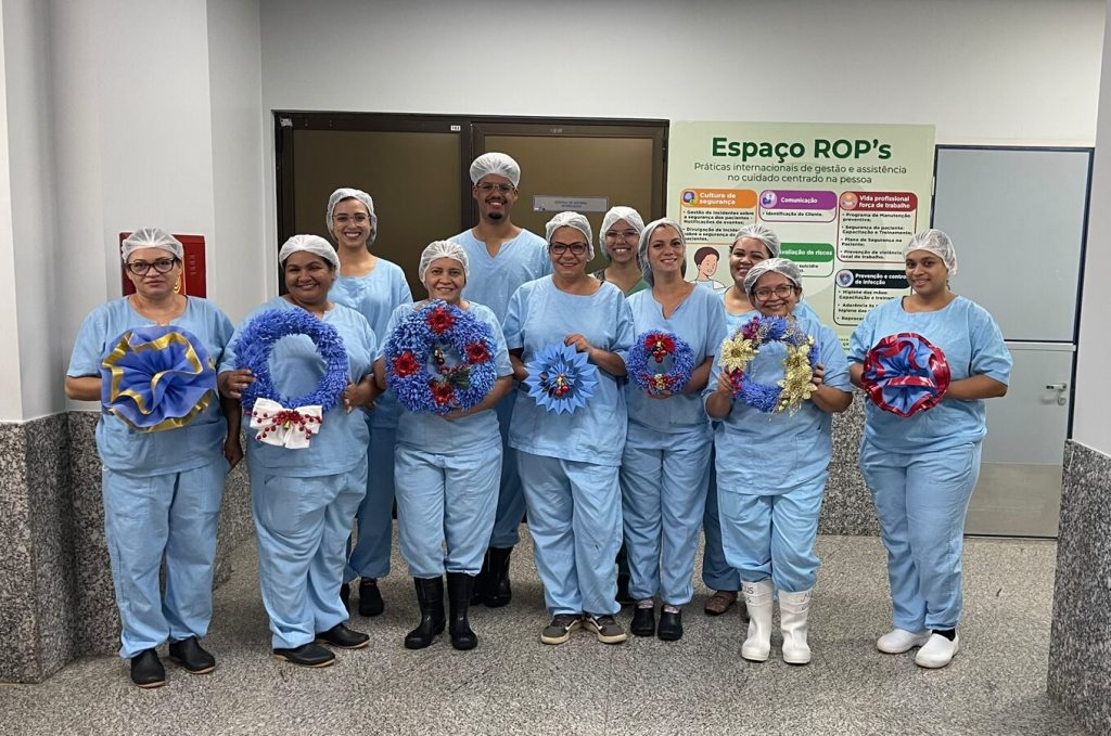 Crer transforma embalagens cirúrgicas em enfeites de Natal