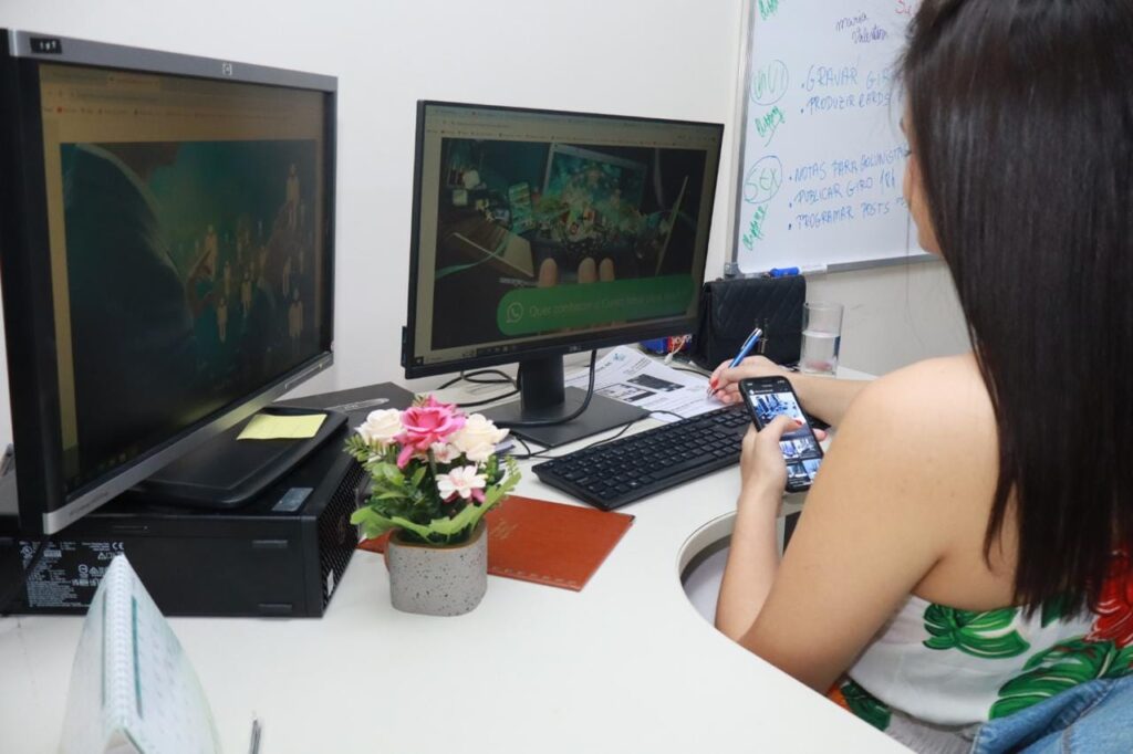 Setor de serviços acumula crescimento de 2,7% no ano