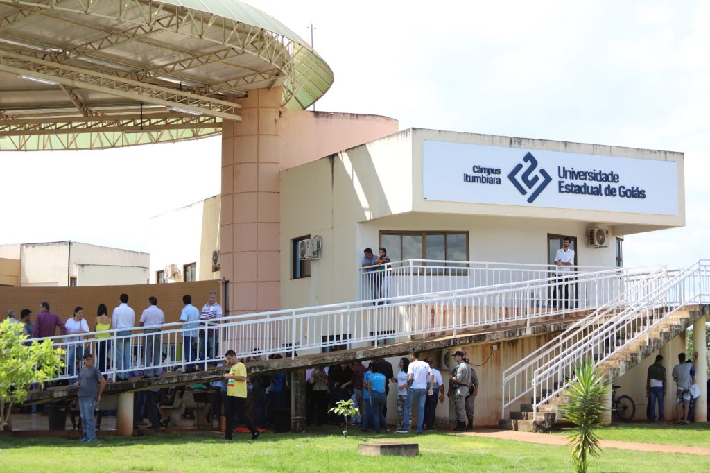 Curso de Medicina da UEG é o melhor de Goiás