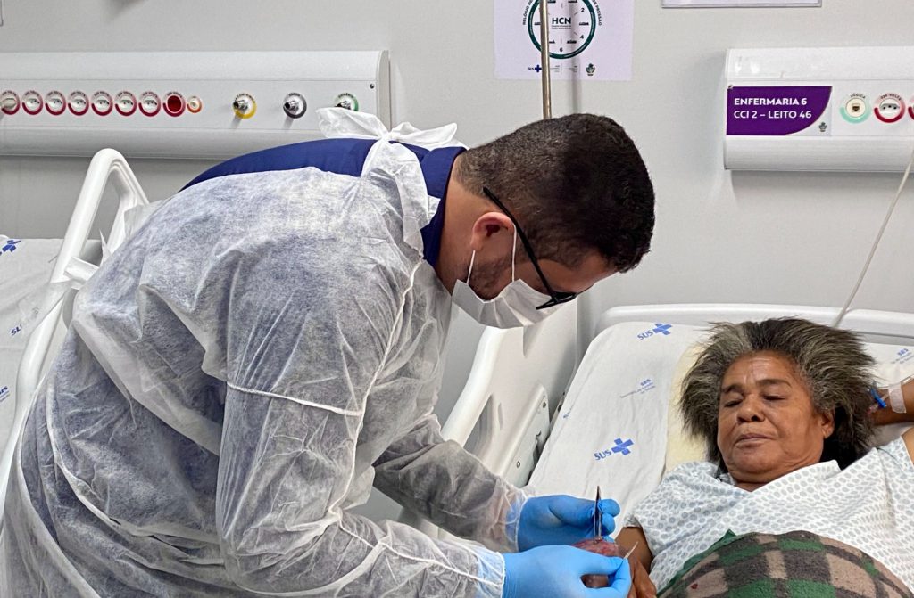 Especialista do HCN adverte sobre feridas e complicações ocasionadas pelo Diabetes