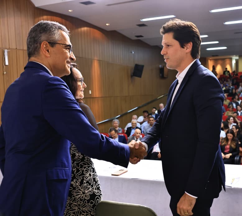 Governo reforça cooperação com Faculdade de Medicina da UFG