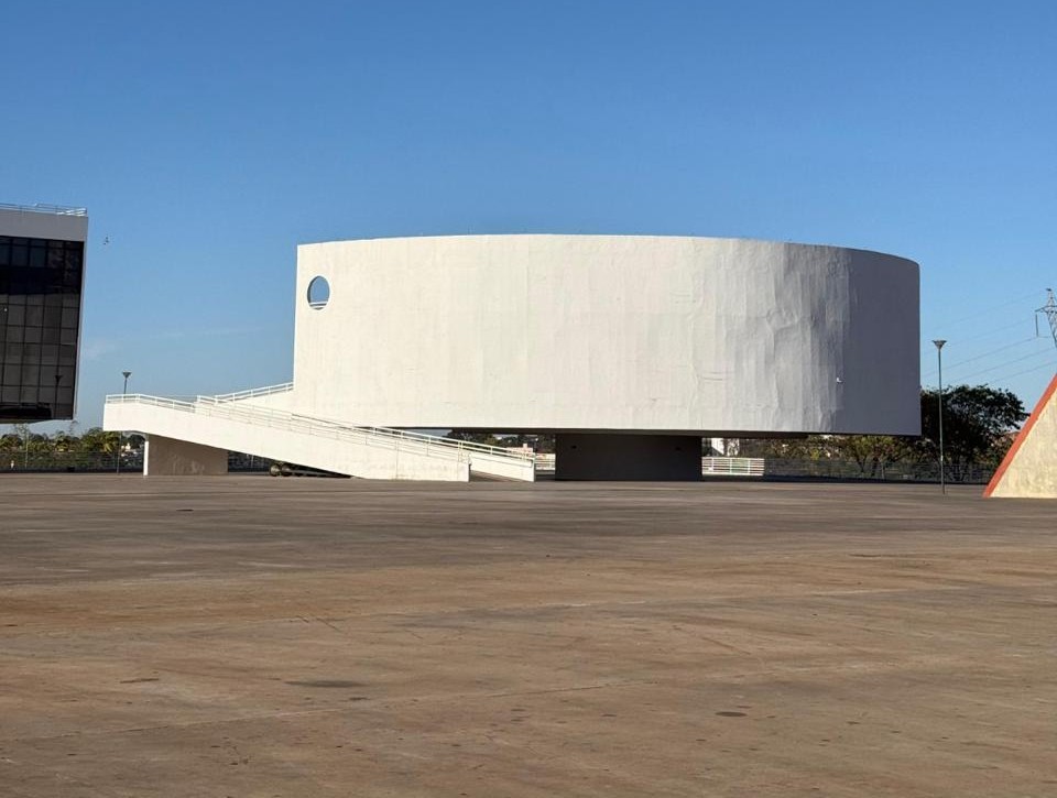 Itinerância da 36ª Bienal de São Paulo em Goiânia