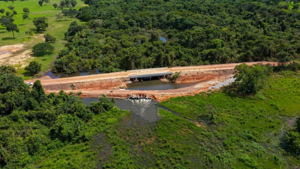 Inaugurada ponte na divisa entre Nova Crixás e Mato Grosso