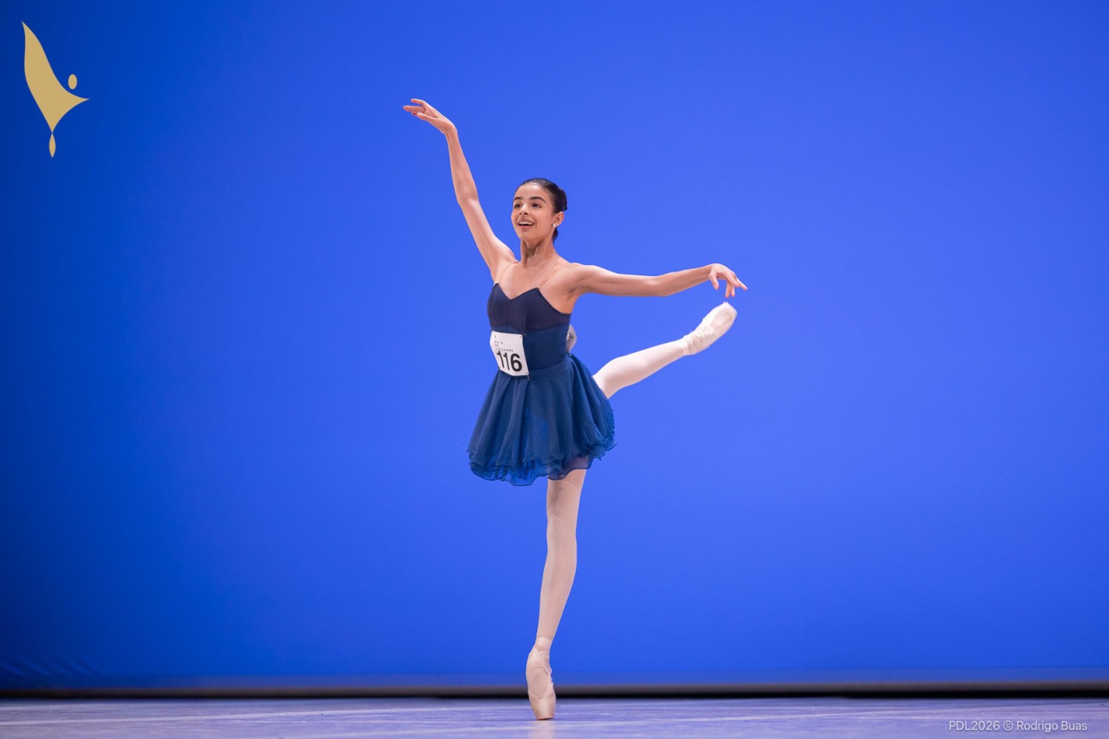 Aluna do Basileu França recebe 12 bolsas para estudar nas mais prestigiadas escolas de dança do mundo