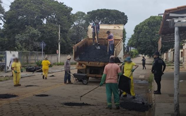 Reeducandas de Inhumas em trabalho