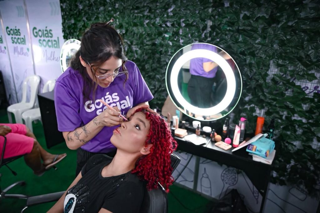 Atendimento no Goiás Social Mulher em Aparecida