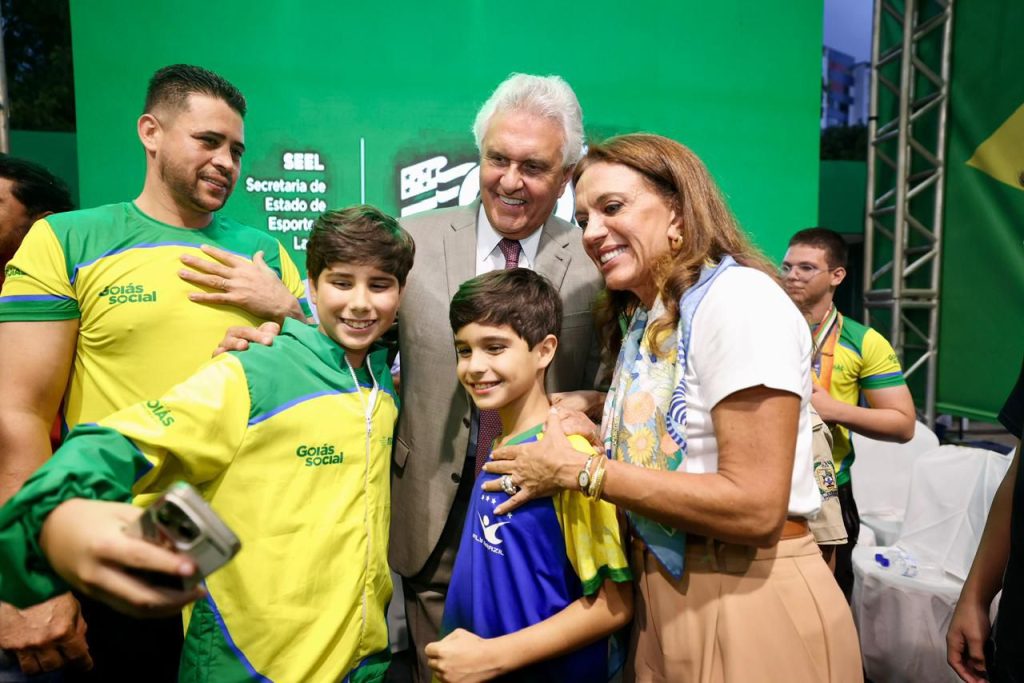 Caiado e Gracinha em evento do Goiás Social