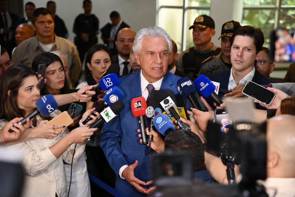 Caiado em entrevista coletiva