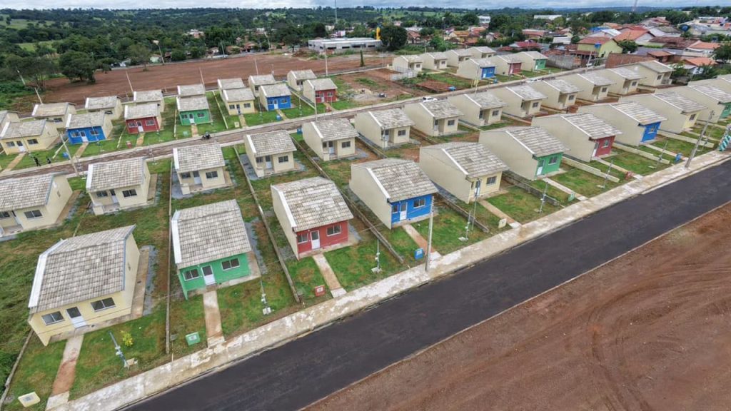 Casas a custo zero entregues em Novo Brasil