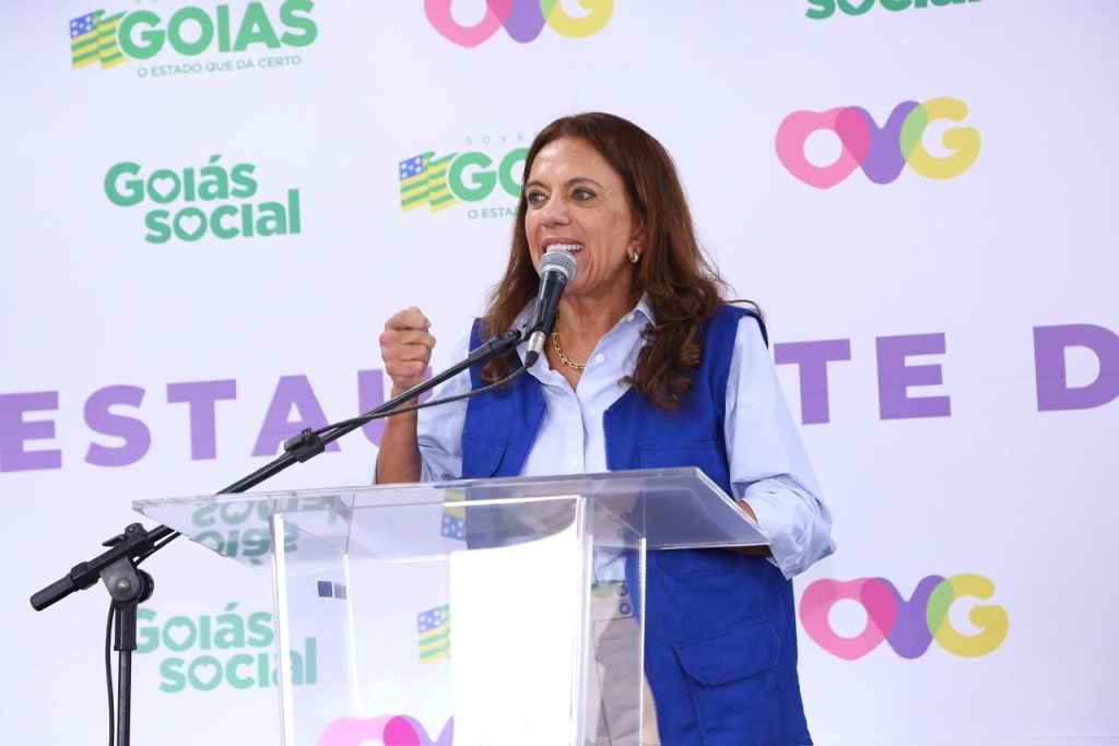 Gracinha inaugura Restaurante do Bem Niquelândia