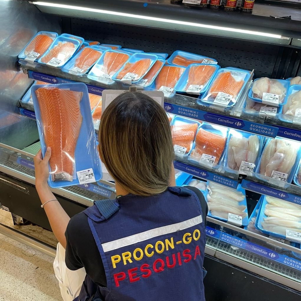 Procon Goiás encontra variação de até 267% em preços dos pescados