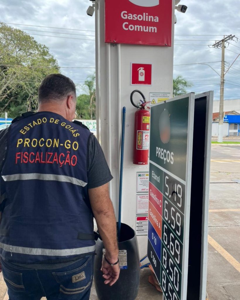 Procon Goiás notifica mais de 60 postos para esclarecer aumento no preço do combustível