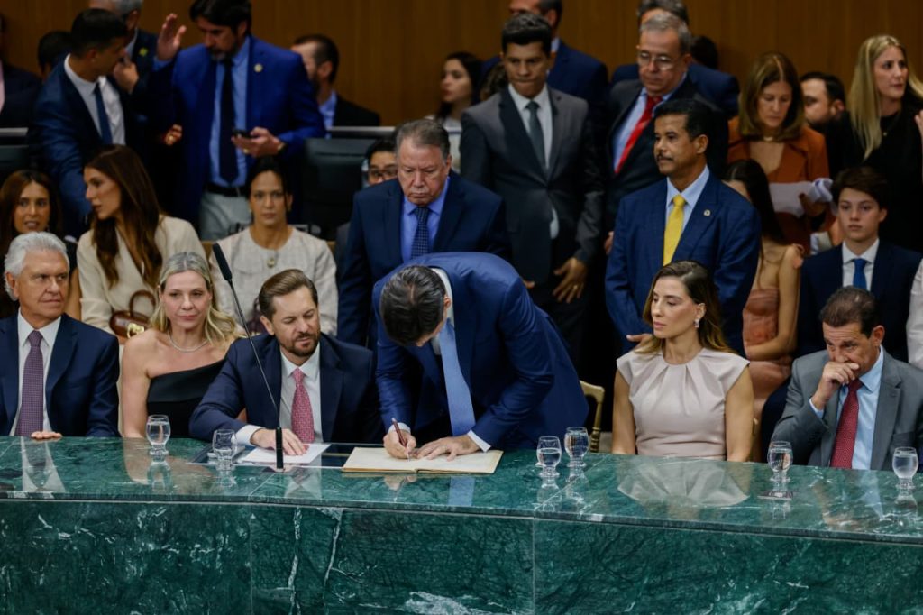 Posse de Daniel Vilela (Foto: Secom)