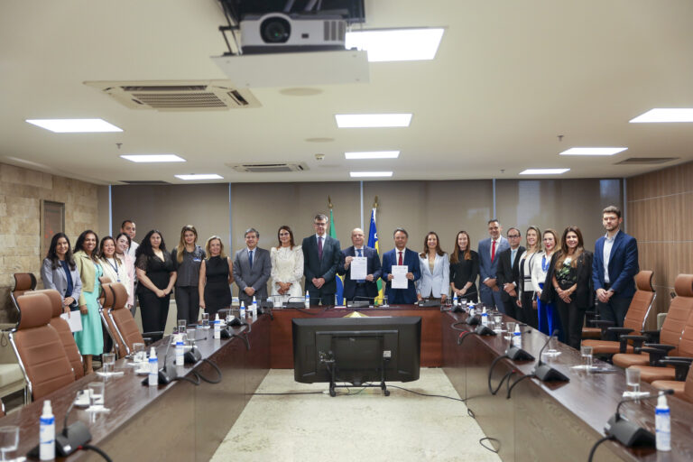 Acordo busca ampliação de grupos reflexivos para autores de violência doméstica