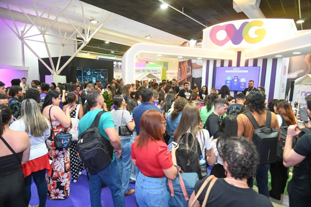 Hugol orienta sobre doação de sangue à 2ª Feira de Oportunidades do ProBem