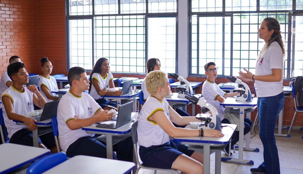 Nomeados mais 315 professores para a rede estadual de ensino