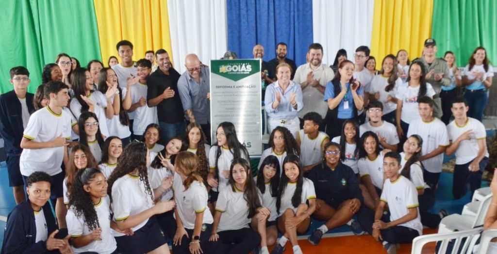 São Miguel e Mundo Novo têm escolas reformadas e ampliadas