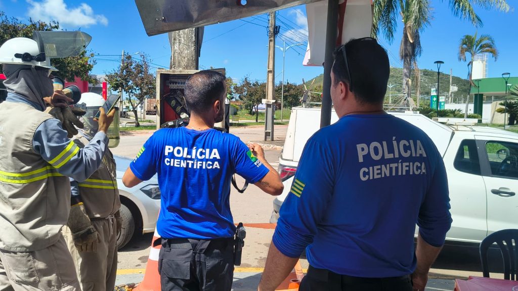 Polícias Civil, Técnico-Científica e Equatorial Goiás flagram furto de energia em comércio de Senador Canedo