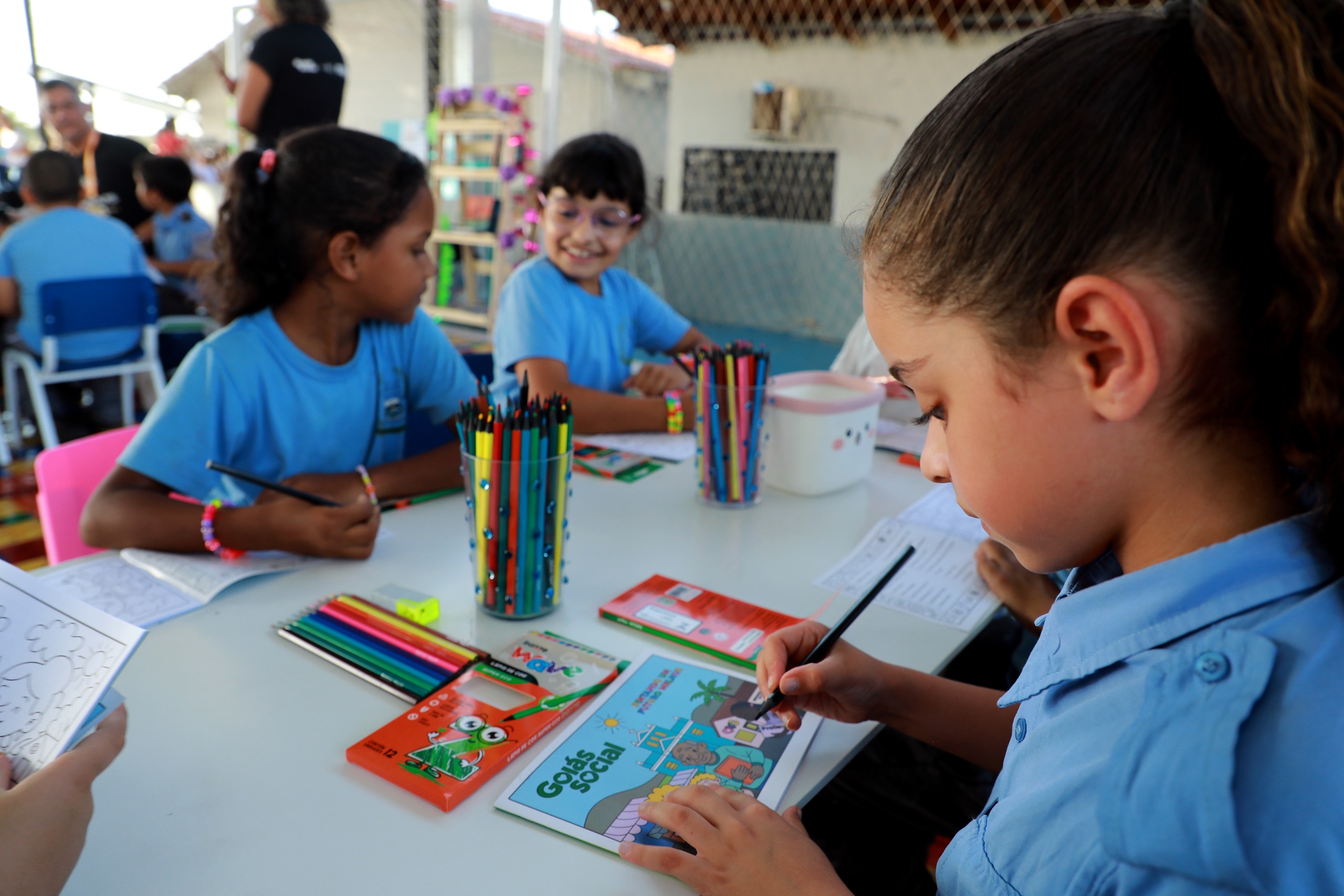 Governo de Goiás promove nova trilha do Cine Leitura do Bem em cinco municípios nesta semana