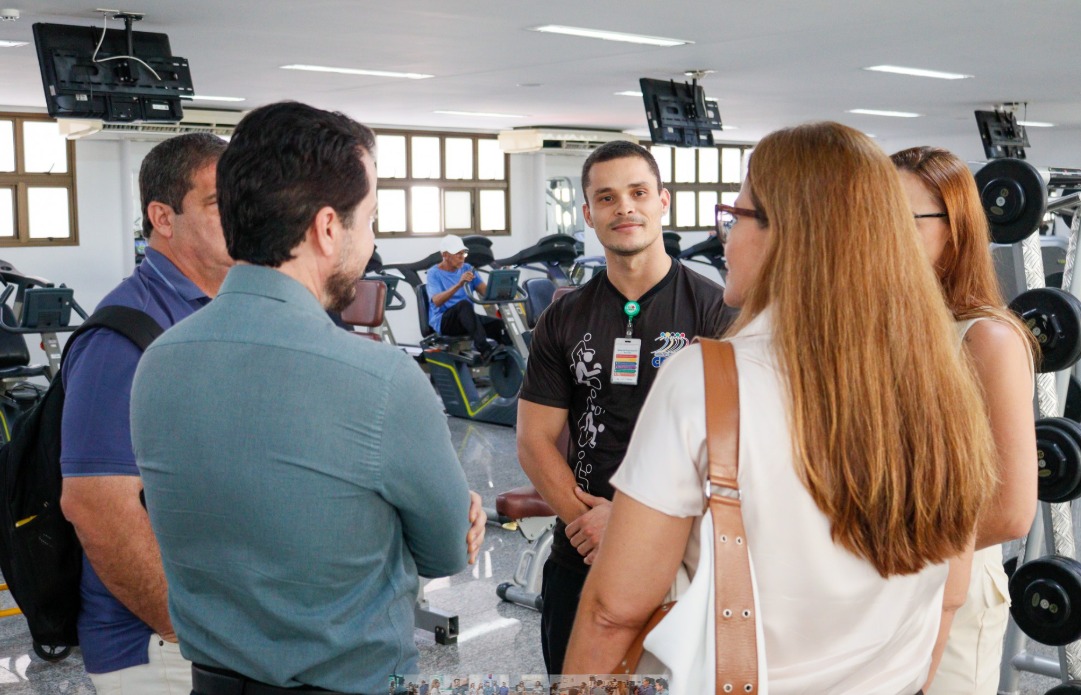 Representantes do Programa Vencer pelo Esporte visitam Crer