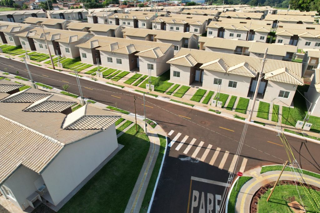 Governo de Goiás investe mais de R$ 180 milhões na construção de casas a custo zero no Sudoeste goiano