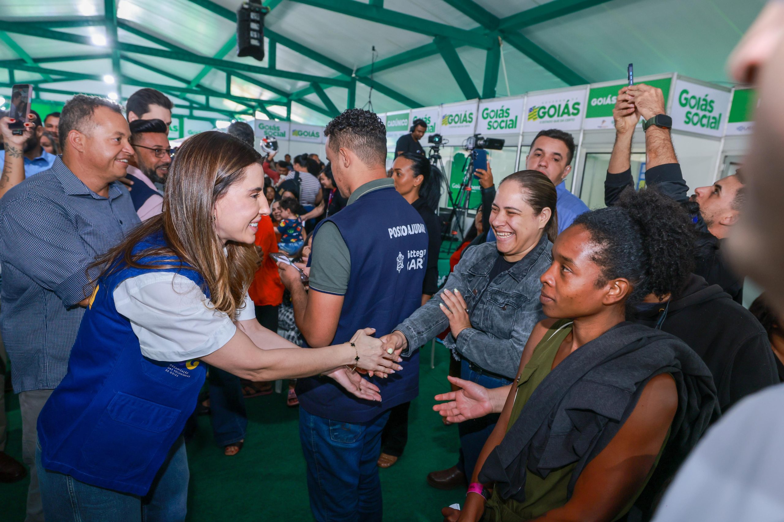 Goiás Social leva benefícios a Águas Lindas