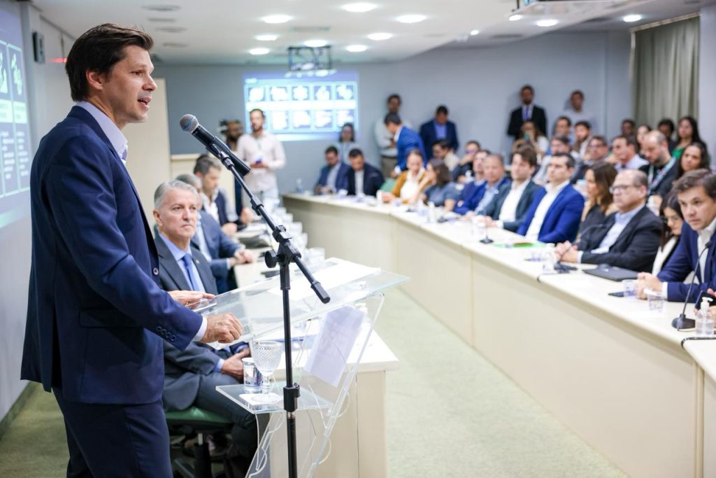 Legenda Daniel Vilela participou de workshop sobre a criação da Agência de Investimentos (InvestGO), na sede da Fieg