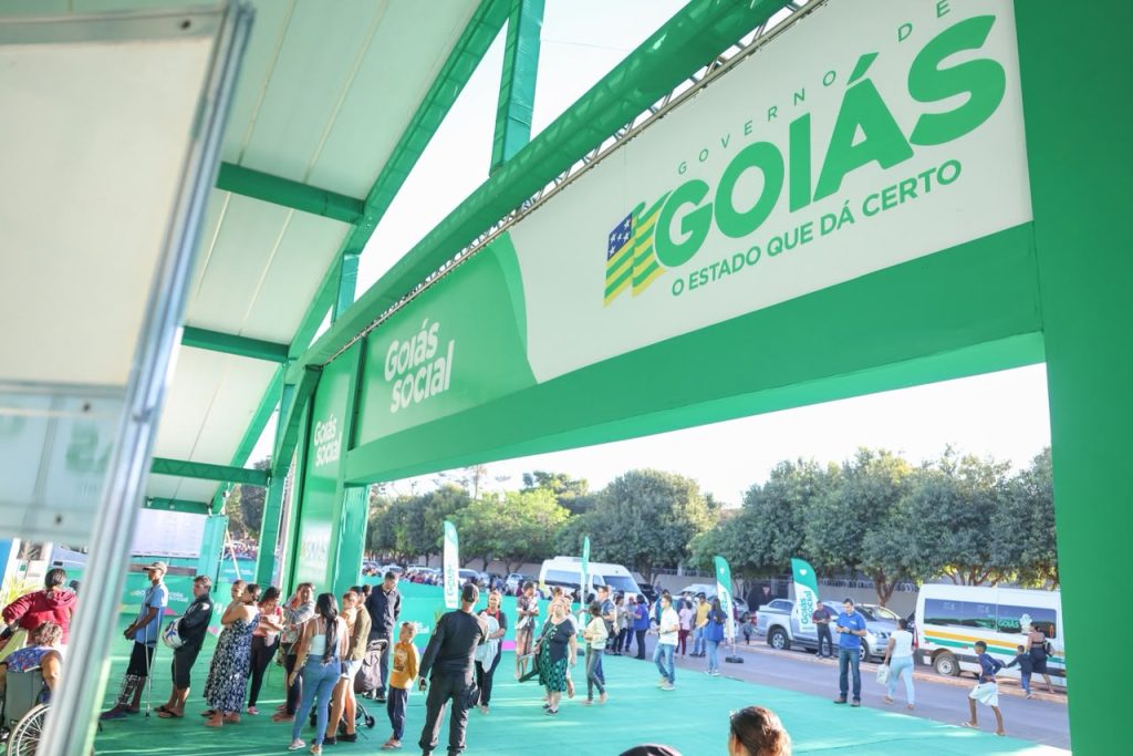 Goiás Social entrega de mais de 1,4 mil benefícios em Planaltina