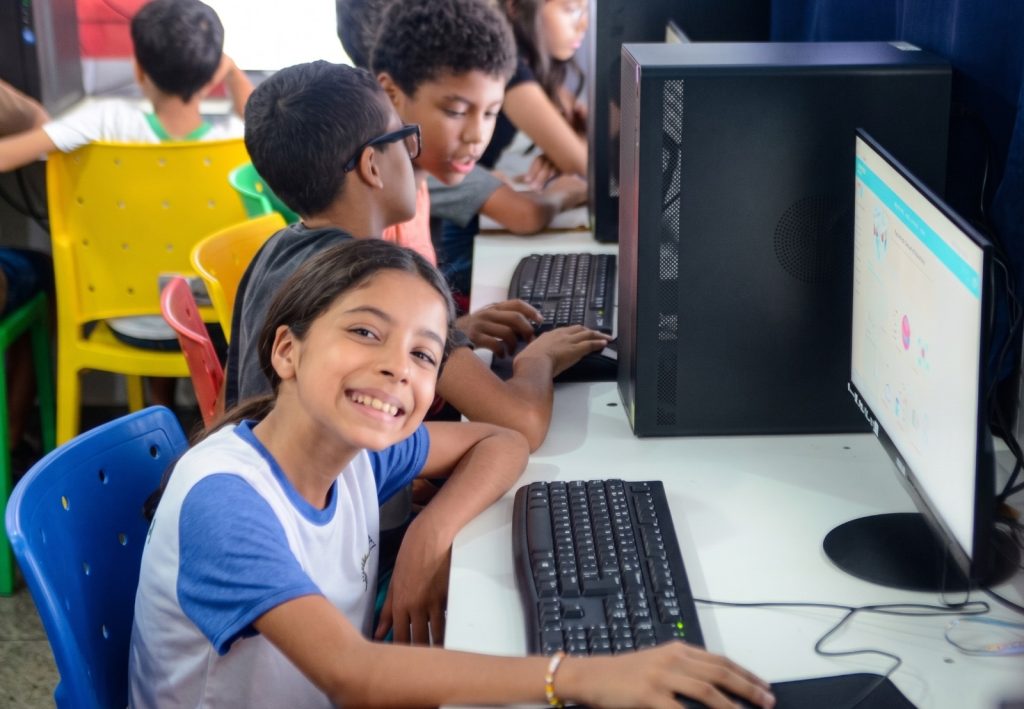 Goiás Social abre 1.230 vagas para curso gratuito de robótica em 21 municípios goianos