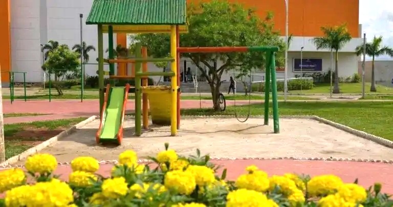 Agenda do governador para segunda-feira (11/05) - Daniel Vilela prestigia Desfile Cívico pelos 104 anos de Aparecida de Goiânia